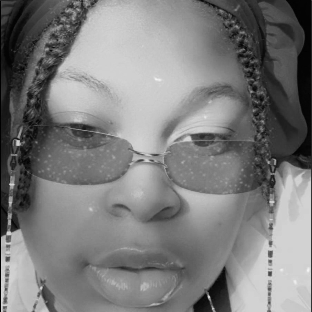 Meet your Posher, Bianca